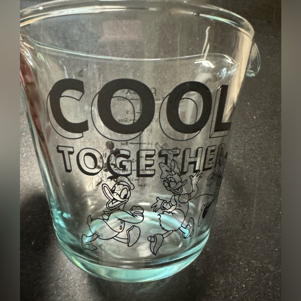Cute - PYREX measuring cup